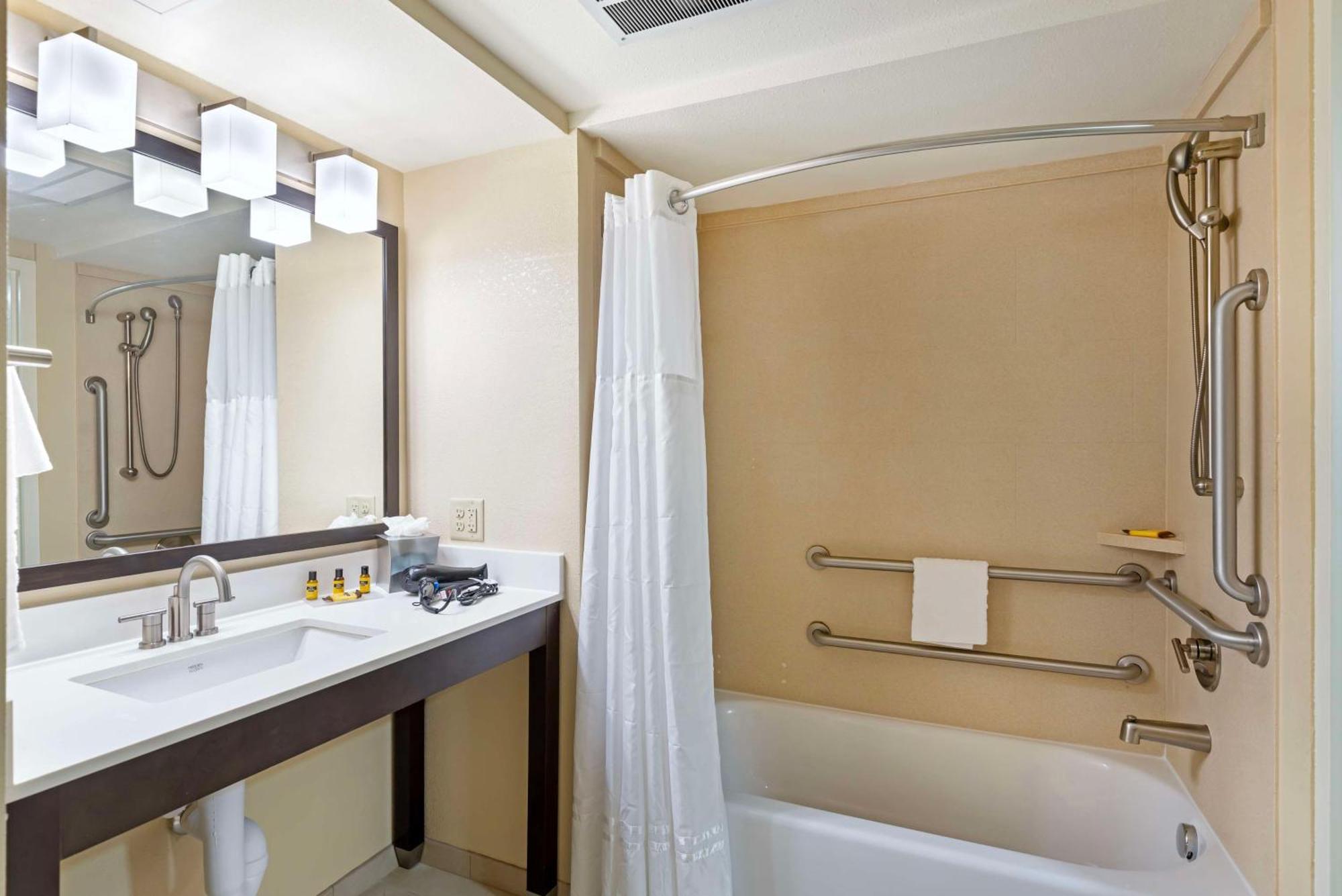 Best Western Plus Thornburg Inn & Suites Exterior foto