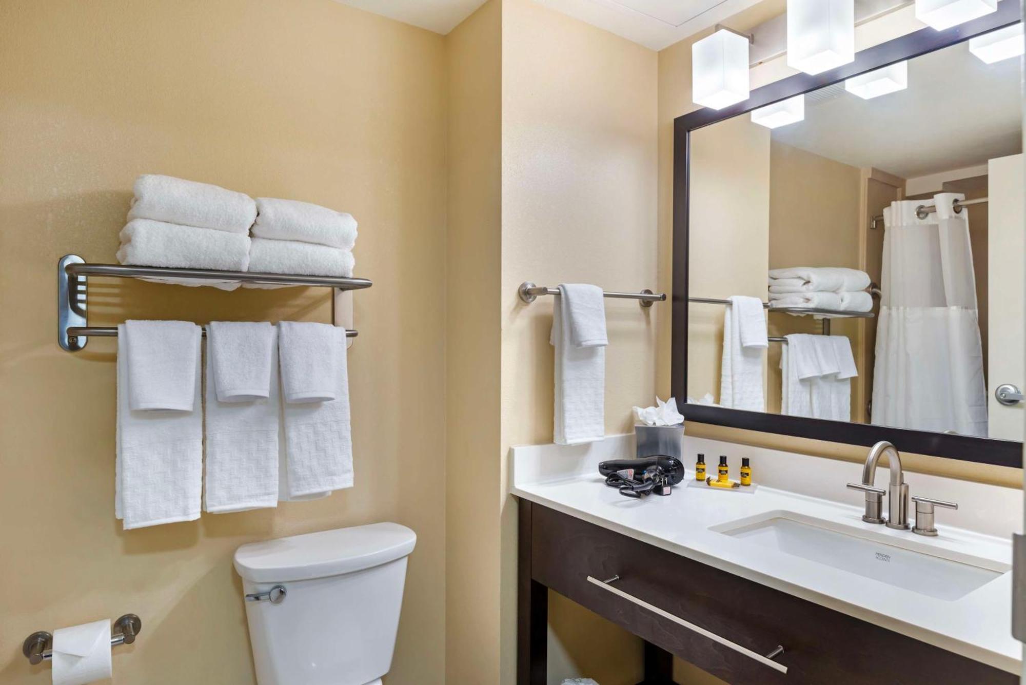 Best Western Plus Thornburg Inn & Suites Exterior foto