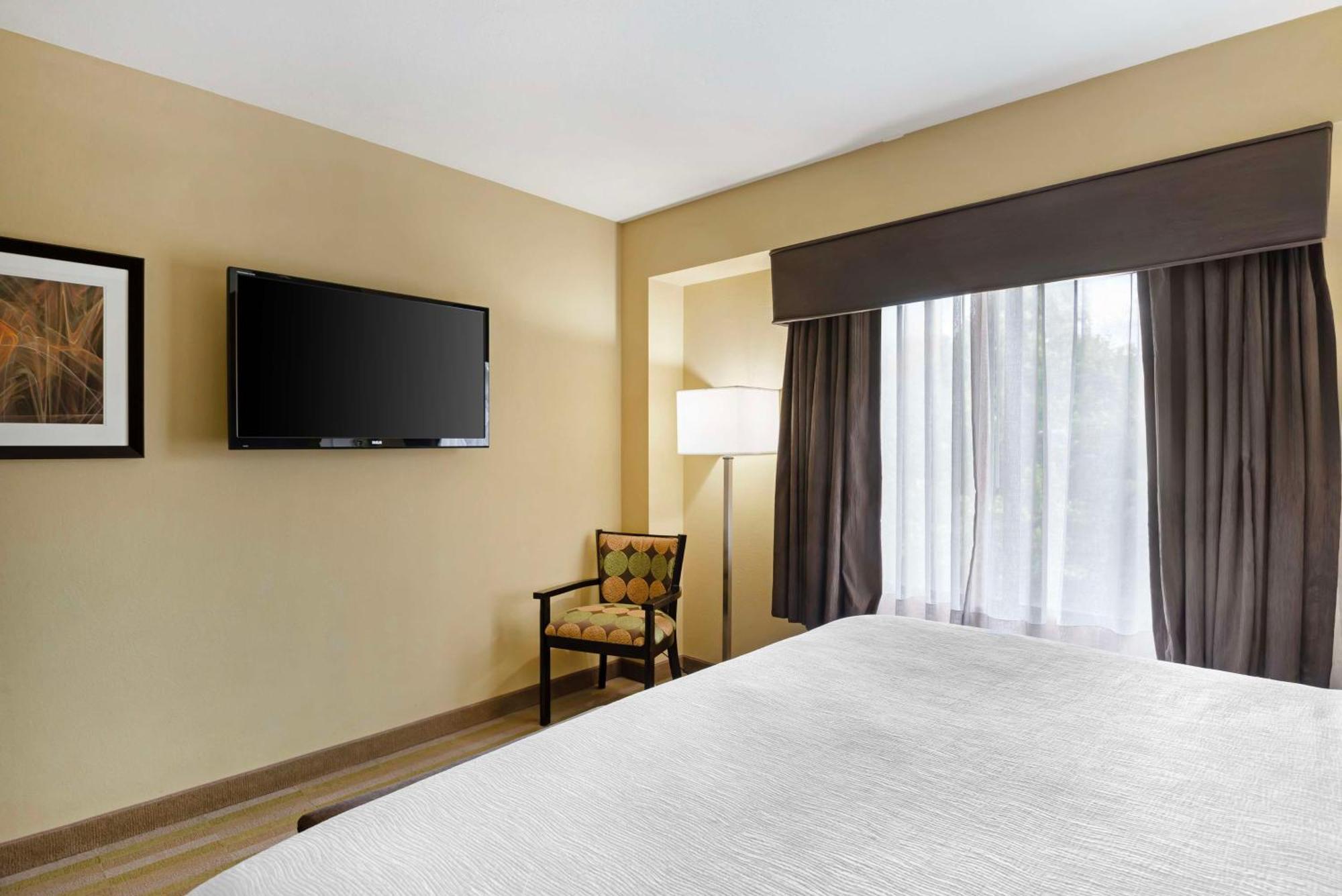 Best Western Plus Thornburg Inn & Suites Exterior foto